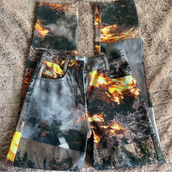 Serapis Fire Flame Jeans - Picture 1 of 6